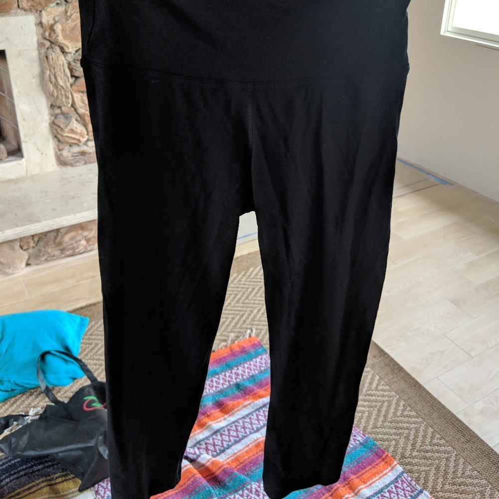 black leggings
